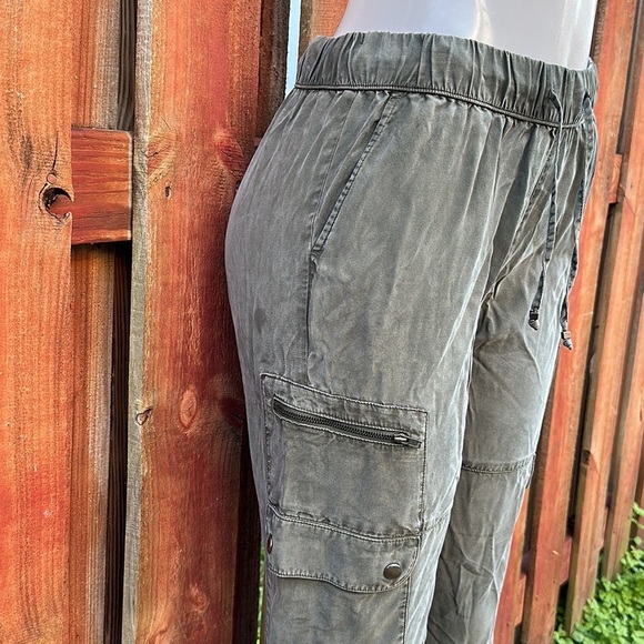 Green Cargo Jogger Pants Pocket Size S/P - Picture 3 of 11